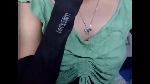 Riva online show from 10-25-25, 11:40