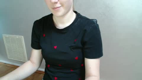 Vivian online show from 12-15-25, 12:20