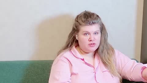 Snapshot of love_wiggy18 chatting on 01-13-25, 12:35 Ally online show from 01-13-25, 12:35