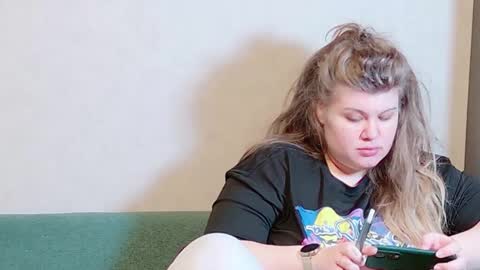 Snapshot of love_wiggy18 chatting on 01-17-25, 10:55 Ally online show from 01-17-25, 10:55