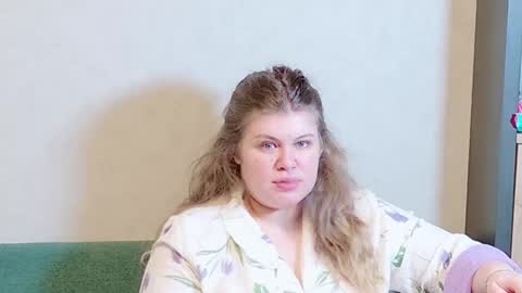 Snapshot of love_wiggy18 chatting on 01-20-25, 02:25 Ally online show from 01-20-25, 02:25