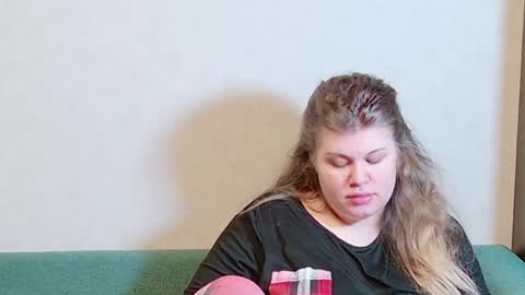 Snapshot of love_wiggy18 chatting on 01-22-25, 10:29 Ally online show from 01-22-25, 10:29