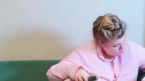 Snapshot of love_wiggy18 chatting on 01-31-25, 03:55 Ally online show from 01-31-25, 03:55