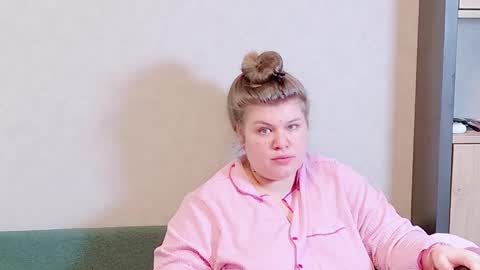 Snapshot of love_wiggy18 chatting on 02-24-25, 10:04 Ally online show from 02-24-25, 10:04