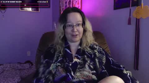 love_you_julia online show from 09-24-25, 03:32