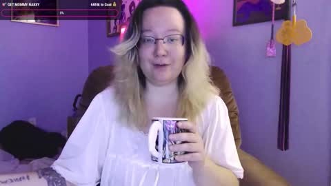 love_you_julia online show from 11-25-25, 07:25