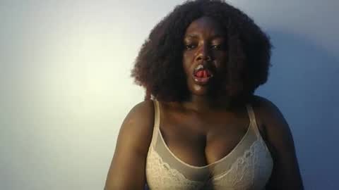 mila online show from 09-21-25, 09:00