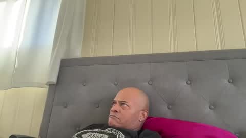 loved19 online show from 11-23-25, 09:25