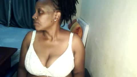 loveedee4 online show from 04-20-26, 08:10