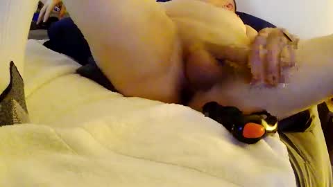 SuperFreak online show from 11-03-25, 05:31