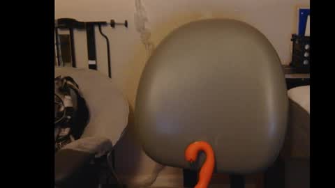 Ashley and Leon online show from 09-24-25, 04:16