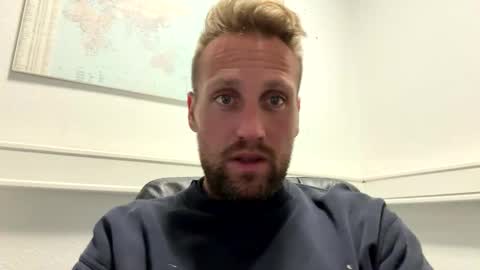 Snapshot of lovefuesse chatting on 10-09-25, 11:30 lovefuesse online show from 10-09-25, 11:30