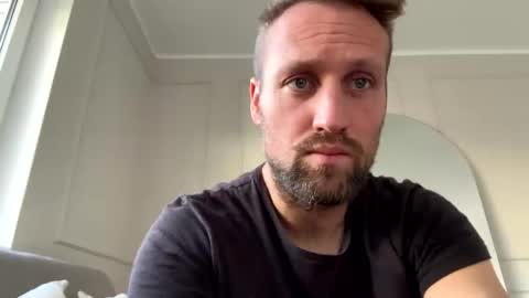 Snapshot of lovefuesse chatting on 11-13-25, 09:19 lovefuesse online show from 11-13-25, 09:19