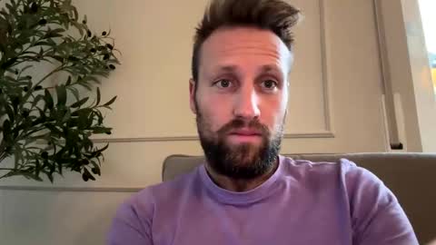 Snapshot of lovefuesse chatting on 11-21-25, 07:07 lovefuesse online show from 11-21-25, 07:07