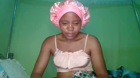 Snapshot of lovegal335 chatting on 04-02-26, 10:18 lovegal335 online show from 04-02-26, 10:18