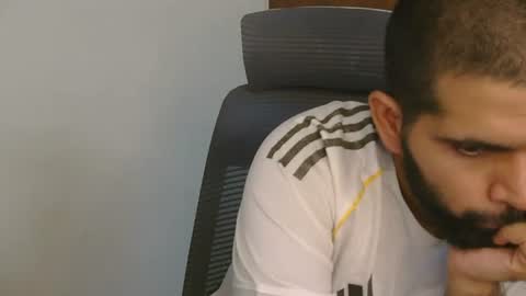 Snapshot of lovehairyindian chatting on 06-19-26, 06:23 Indian hairy online show from 06-19-26, 06:23
