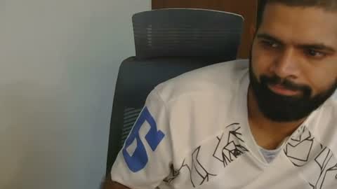 Snapshot of lovehairyindian chatting on 06-20-26, 02:20 Indian hairy online show from 06-20-26, 02:20