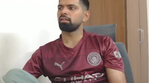 Snapshot of lovehairyindian chatting on 07-05-26, 05:31 Indian hairy online show from 07-05-26, 05:31