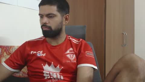 Snapshot of lovehairyindian chatting on 07-20-26, 02:48 Indian hairy online show from 07-20-26, 02:48