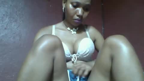 loveinlife750427 online show from 03-11-25, 06:19