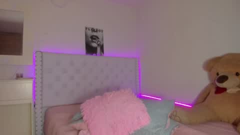 Val online show from 02-27-25, 06:40