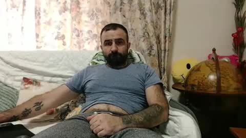 loveivat80 online show from 01-25-25, 07:38