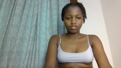 lovelbrownie online show from 10-19-25, 10:05