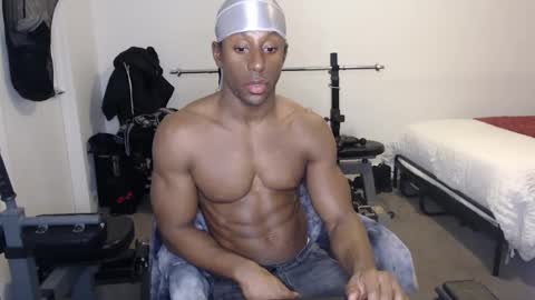 Snapshot of loveleexd21 chatting on 01-08-25, 01:42 loveleexd21 online show from 01-08-25, 01:42