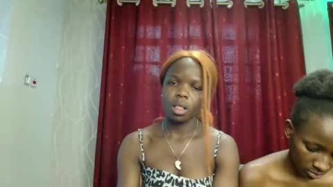 Snapshot of lovelent_shaz chatting on 02-12-26, 04:07 Shaz online show from 02-12-26, 04:07