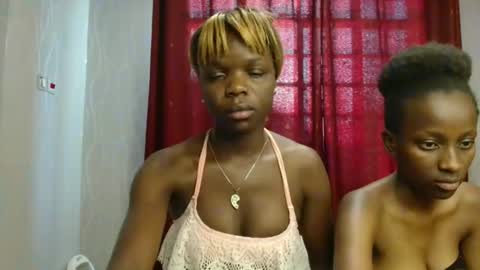Snapshot of lovelent_shaz chatting on 02-14-26, 04:31 Shaz online show from 02-14-26, 04:31