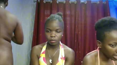 Snapshot of lovelent_shaz chatting on 02-15-26, 03:09 Shaz online show from 02-15-26, 03:09