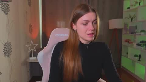 Laura online show from 03-30-26, 11:22