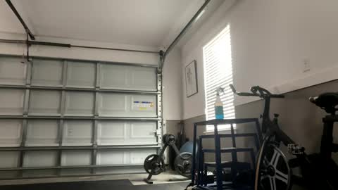 Snapshot of lovellly_ chatting on 02-22-25, 07:58 Love online show from 02-22-25, 07:58