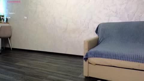 Molly online show from 03-19-26, 05:39