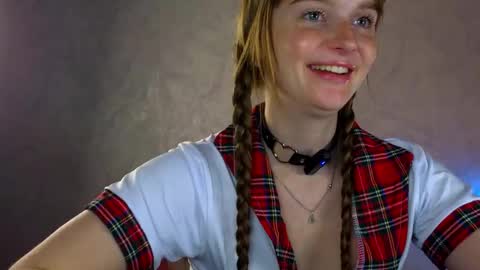 Molly online show from 03-24-26, 06:13