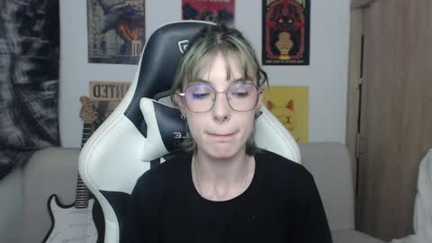 Cassie online show from 01-29-25, 01:05