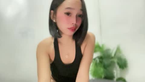 lovely_cittie18 online show from 10-11-25, 07:51