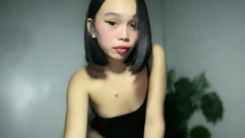 lovely_cittie18 online show from 10-12-25, 10:03