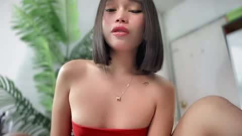 lovely_cittie18 online show from 04-11-26, 03:00