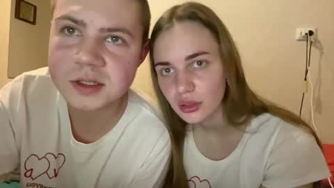 lovely_couple00 online show from 02-10-26, 03:38