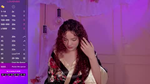 Emma online show from 10-21-25, 01:56