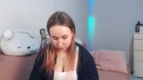 Lovely Hayley online show from 02-12-26, 09:21