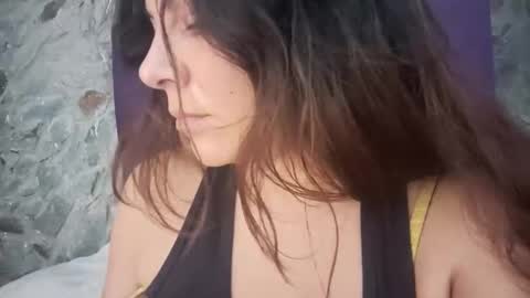 Maya online show from 11-07-25, 11:05