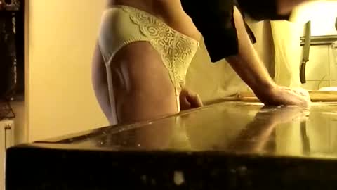 Snapshot of lovely_me165244 chatting on 01-28-25, 08:26 mooie man online show from 01-28-25, 08:26