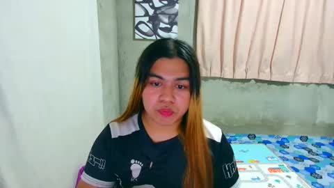 Snapshot of lovely_ricaxxx chatting on 09-25-25, 03:38 lovely_ricaxxx online show from 09-25-25, 03:38