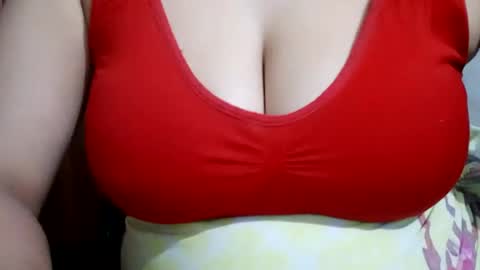 Snapshot of lovely_sweet_girl chatting on 02-16-25, 08:54 katrina follow me guys online show from 02-16-25, 08:54