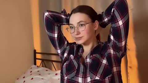 Snapshot of lovelycoupleforyou chatting on 10-29-25, 06:42 Solfiro online show from 10-29-25, 06:42