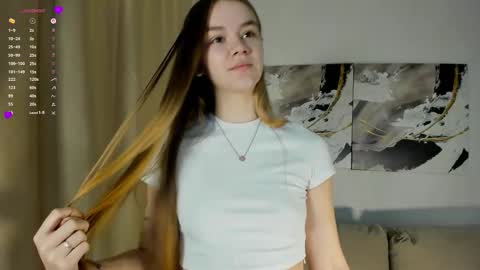 lovelygracee online show from 09-08-25, 04:17
