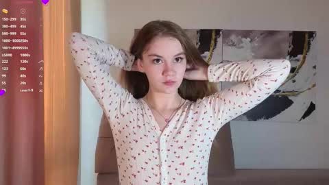 lovelygracee online show from 10-26-25, 01:39