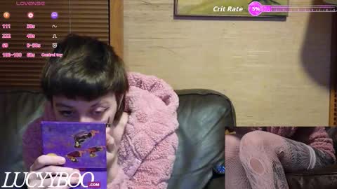 lovelylittlelucyy online show from 12-15-25, 12:15